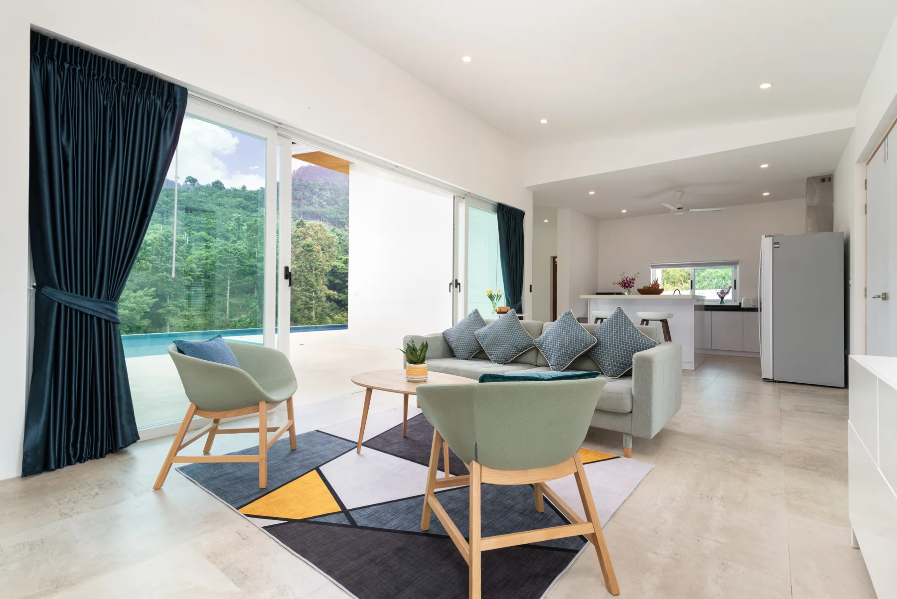 Vimaan Vilai living room photograph
