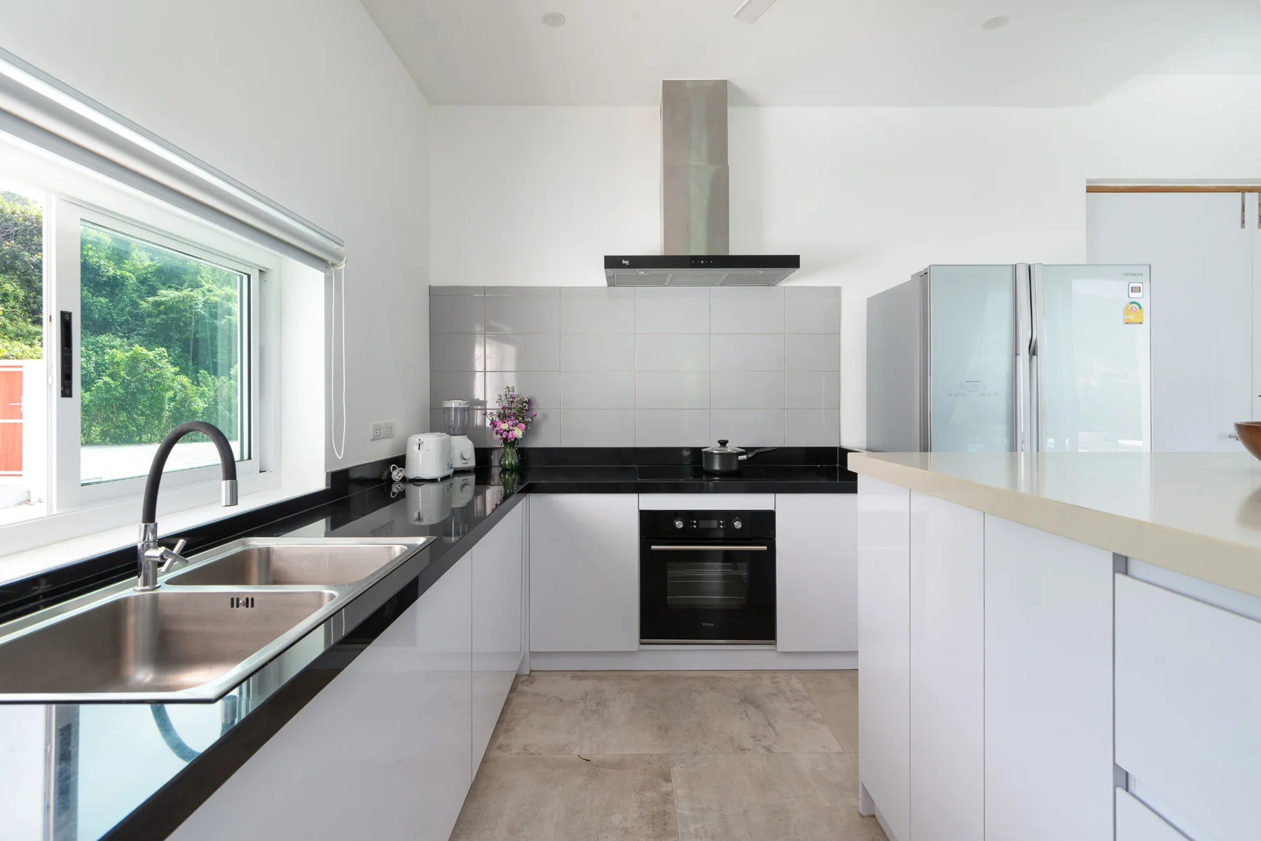 Vimaan Vilai kitchen photograph