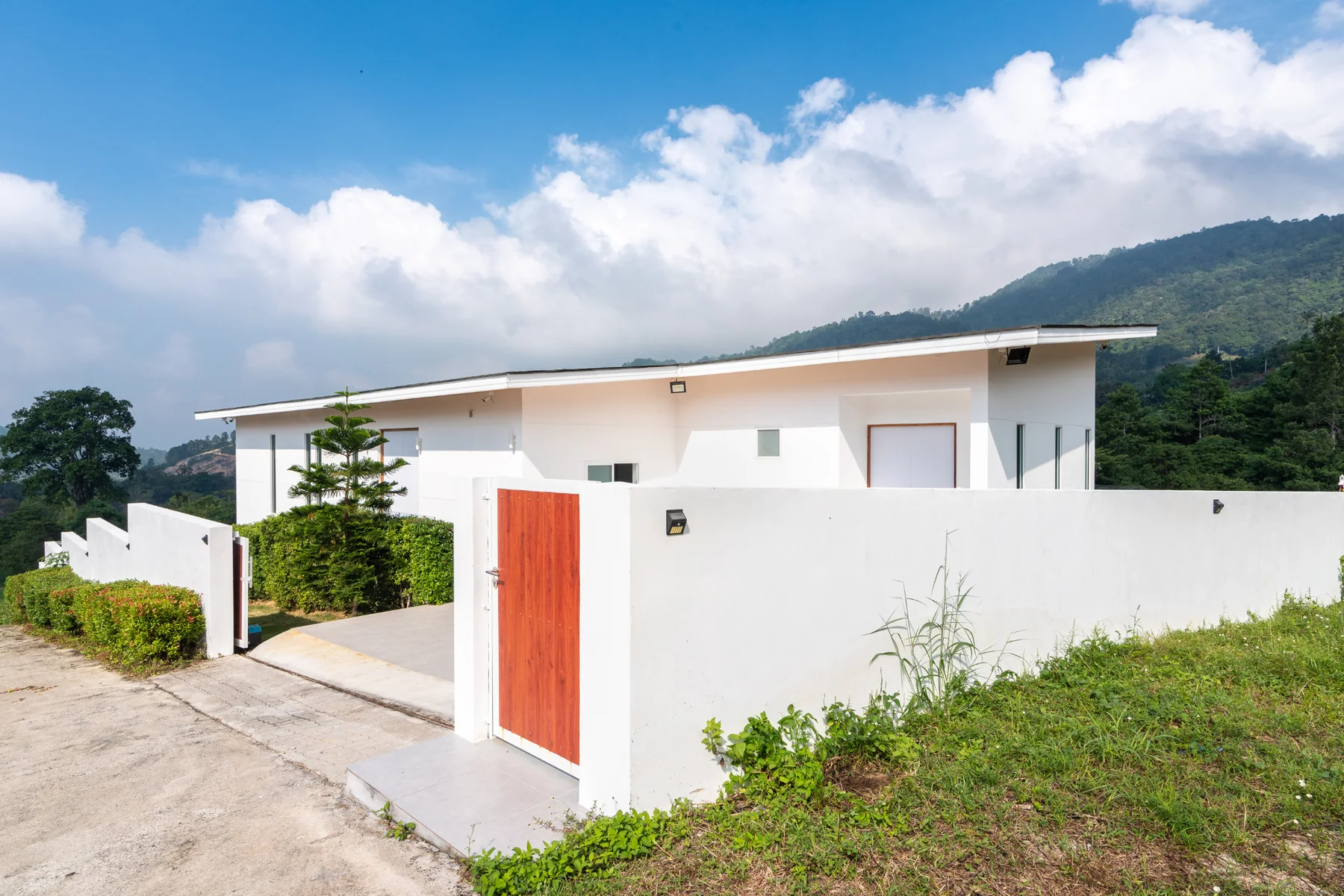 Vimaan Vilai views & surroundings photograph