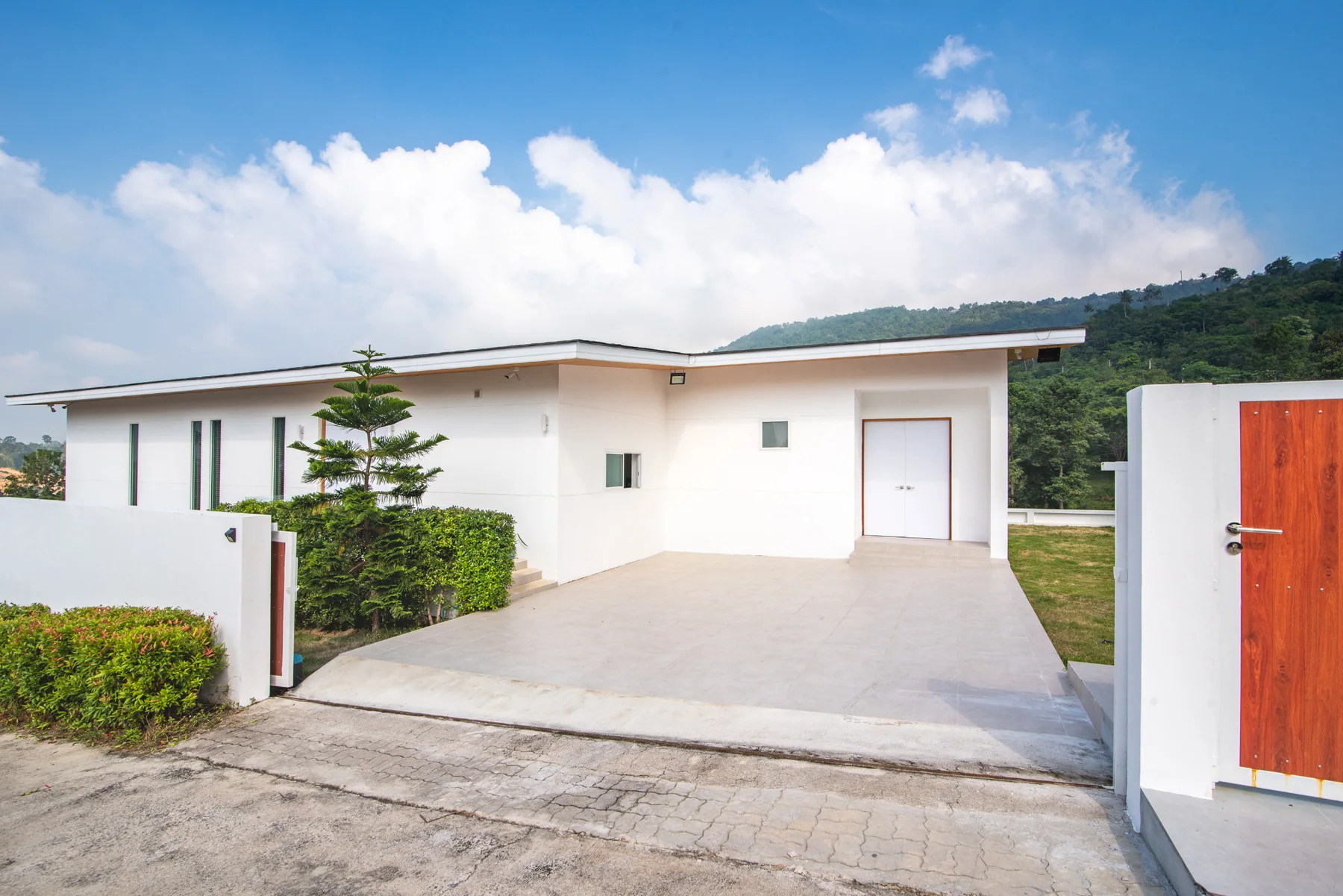 Vimaan Vilai views & surroundings photograph